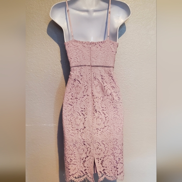 Astr The Label Lattice Lilac Lavender Lace Overlay Cocktail Midi Dress Sz Medium - Picture 8 of 12